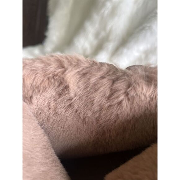 Old Navy‎ Faux Fur Lined Non-Slip Wedge Heel Bootie Size US 10 Beige Color - Picture 5 of 5